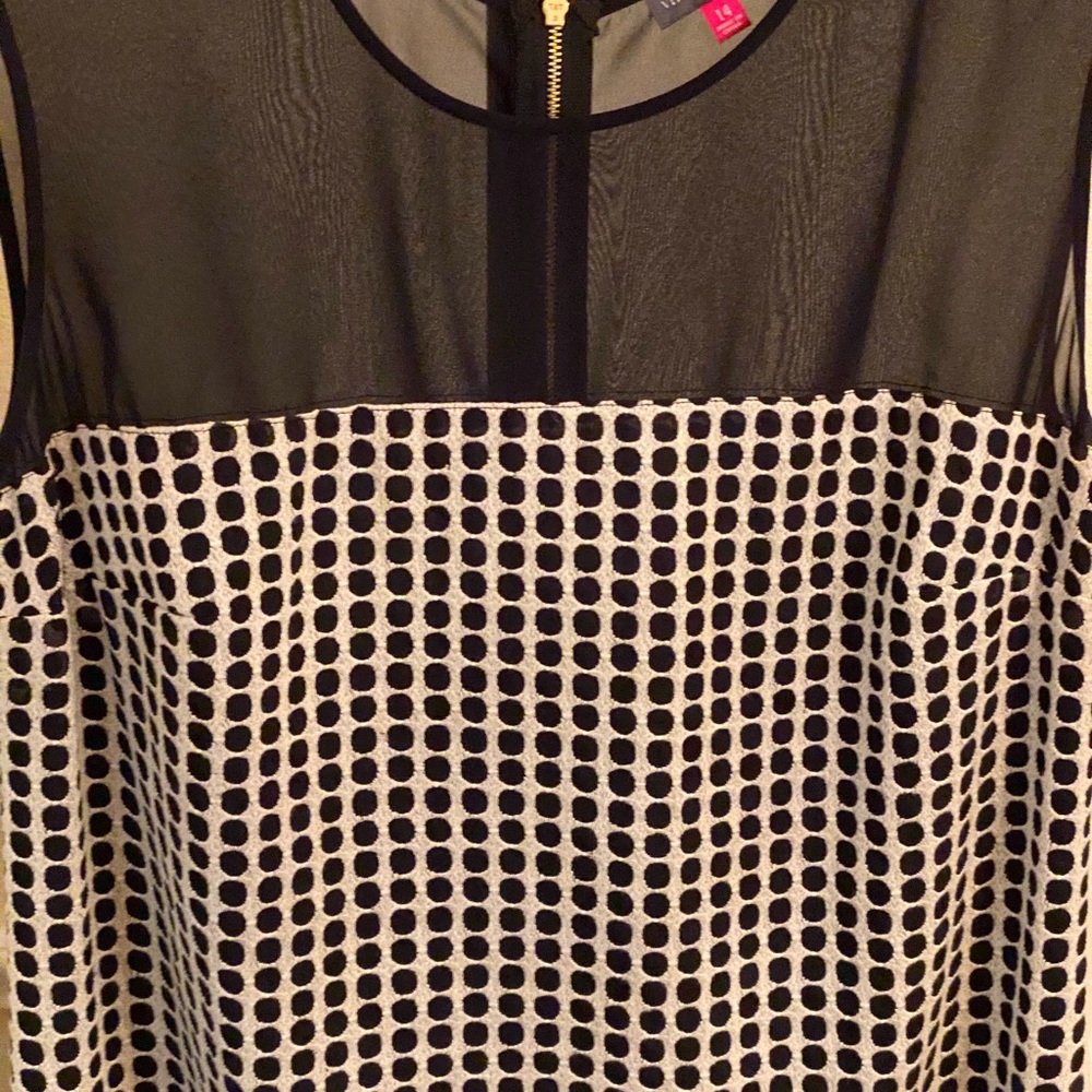 DRESSES...  DRESSES 👗 - Picture 2 of 4